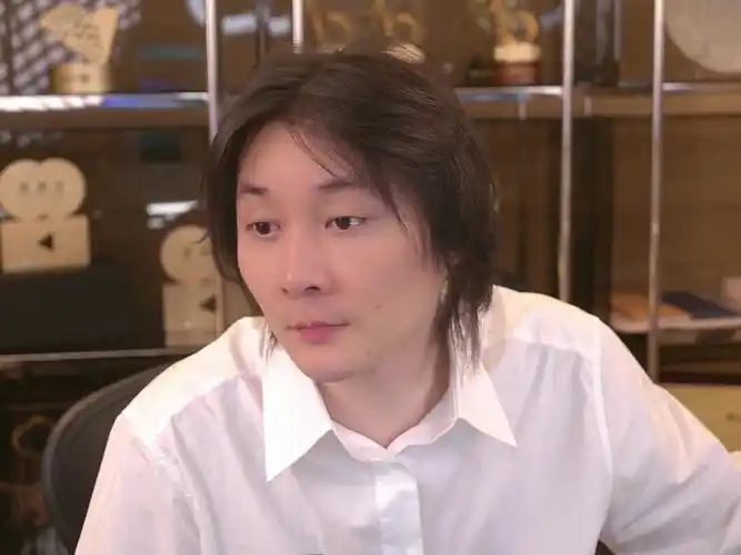 王者荣耀张大仙:没结婚,没离婚,没孩子,没二胎.